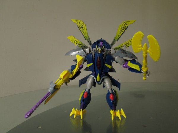 Beast Hunters Dreadwing In Hand Images Transformers Prime Deluxe Class Figure  (16 of 30)